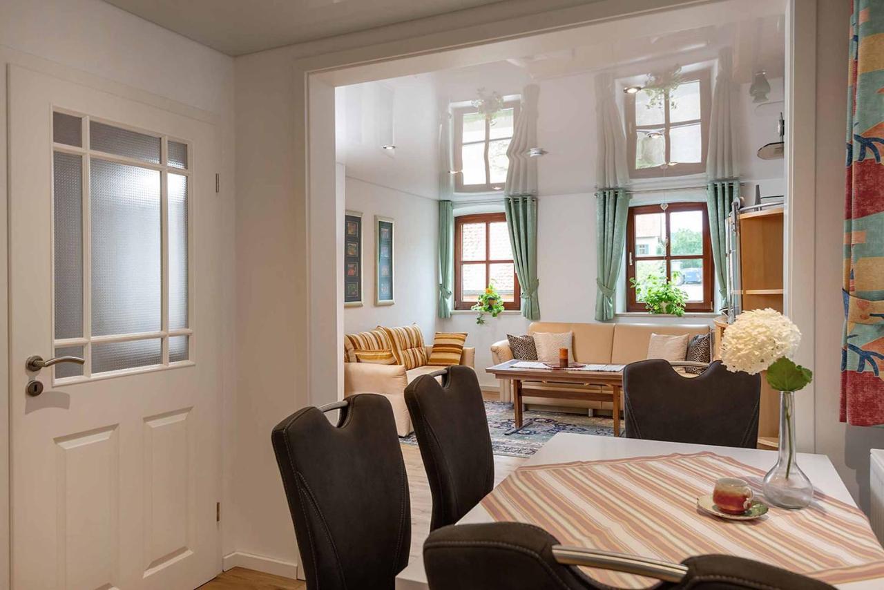 Ferienwohnung Nesselbachtal นอยชตัดท์ อัน เดอ ไอส์ช ภายนอก รูปภาพ